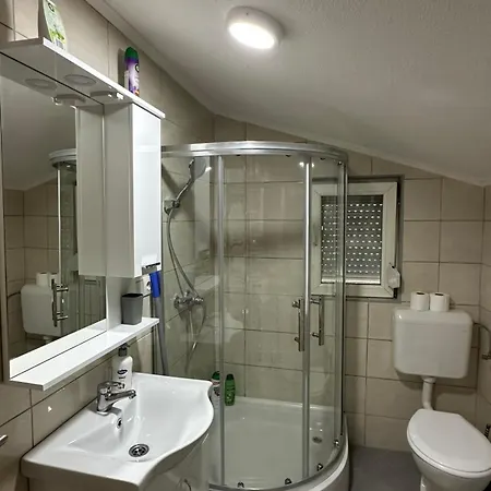 Apartman Vrbas With Private -